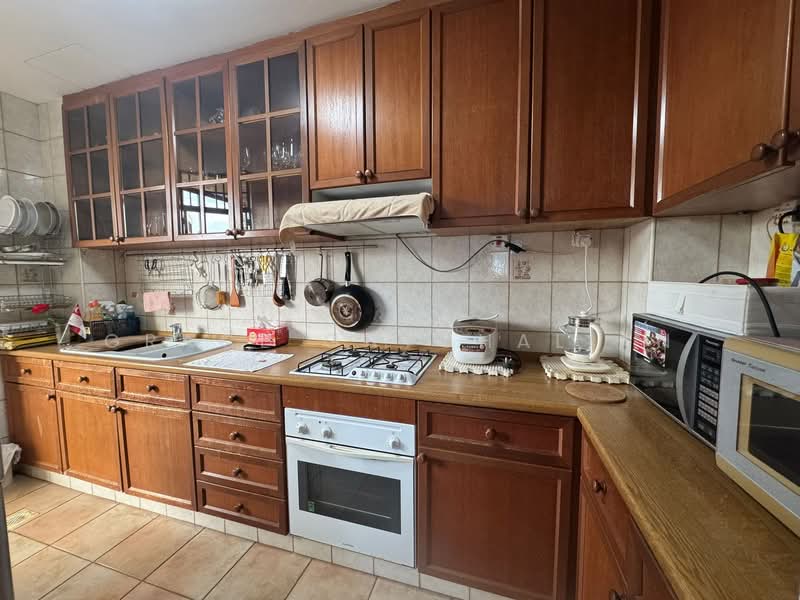 Springvale, 907 East Coast Road, 2 Bedrooms, 982 sqft, Apartment For Sale, by Grace Gatchalian, 500113986 - Kitchen - PropertyGuru.com.sg