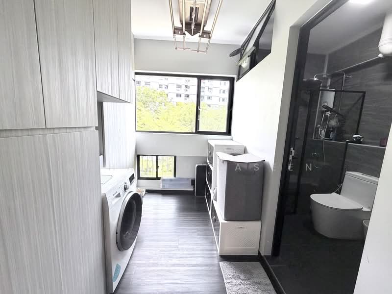 731 Woodlands Circle, 731 Woodlands Circle, 3 Bedrooms, 1,098 sqft, HDB Flat For Sale, by Mohamed Yaseen, 500113994 - Bathroom - PropertyGuru.com.sg