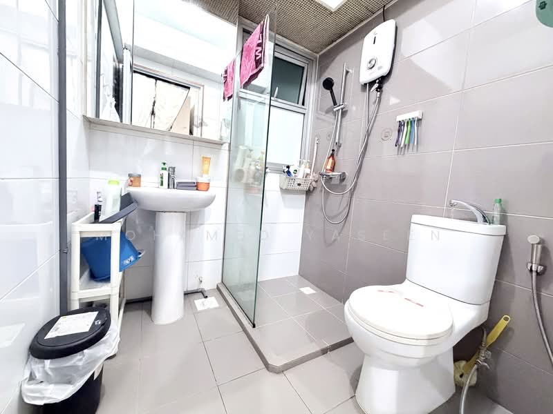 353A Anchorvale Lane, 353A Anchorvale Lane, 1 Bedroom, 506 sqft, HDB Flat For Sale, by Mohamed Yaseen, 500113995 - Bathroom - PropertyGuru.com.sg