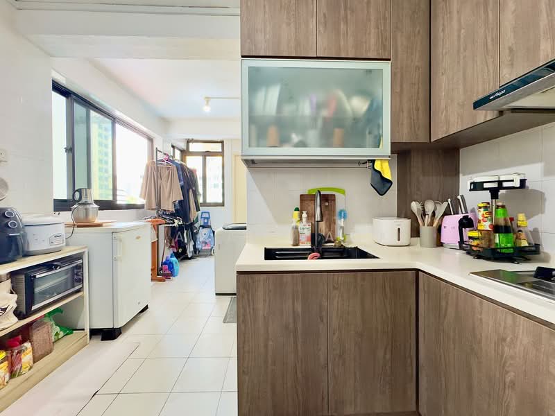 9 Jalan Kukoh, 9 Jalan Kukoh, 1 Bedroom, 592 sqft, HDB Flat For Sale, by Farah Zack, 500113996 - Kitchen - PropertyGuru.com.sg
