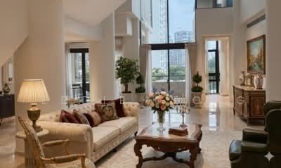 For Rent - The Colonnade