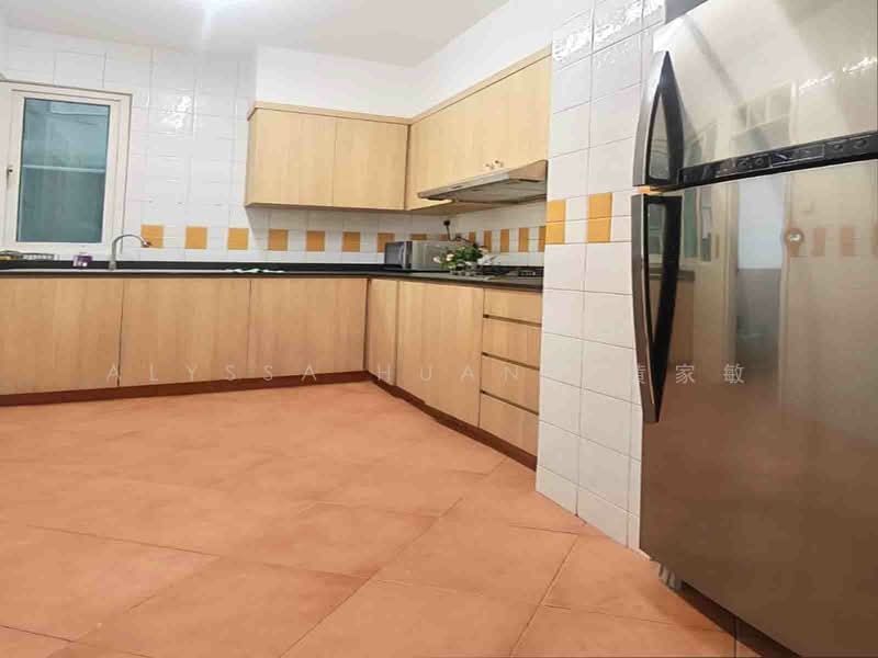 The Floravale, 218 Westwood Avenue, Room Rental, 250 sqft, Executive Condominium For Rent, by Alyssa Huang 黄家敏, 500114007 - Kitchen - PropertyGuru.com.sg