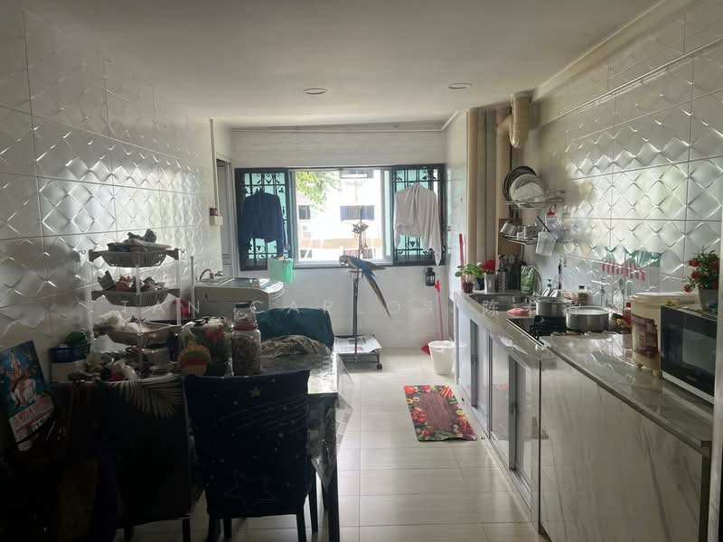 444 Ang Mo Kio Avenue 10, 444 Ang Mo Kio Avenue 10, Room Rental, 200 sqft, HDB Flat For Rent, by Tan Carlos 陈卡洛, 500114036 - Kitchen - PropertyGuru.com.sg