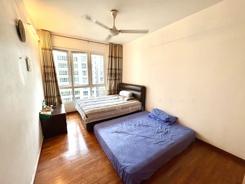 The Floravale, 220 Westwood Avenue, 3 Bedrooms, 1,399 sqft, Condominium For Sale, by Wang YongSheng Clement, 500114045 - Bedroom - PropertyGuru.com.sg