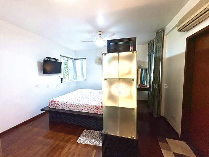 The Floravale, 220 Westwood Avenue, 3 Bedrooms, 1,399 sqft, Condominium For Sale, by Wang YongSheng Clement, 500114045 - Bedroom - PropertyGuru.com.sg