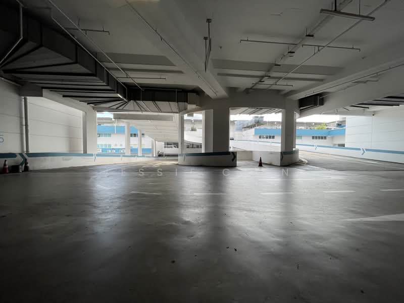 Pioneer Point, 5 Soon Lee Street, 958 sqft, Factory / Workshop (B2) For Sale, by Jessie Chan, 500114058 - Car Park - CommercialGuru.com.sg
