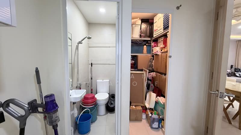 Wandervale, 351 Choa Chu Kang Avenue 3, 4 Bedrooms, 1,249 sqft, Executive Condominium For Rent, by Sharifah M Alsagoff, 500114103 - Bathroom - PropertyGuru.com.sg
