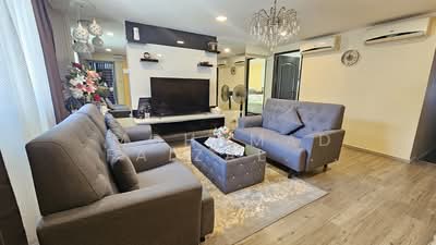 For Sale - 8 Marsiling Drive