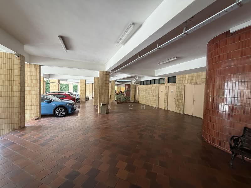 Garden Apartment, 25 Orange Grove Road, 3 Bedrooms, 2,476 sqft, Apartment For Sale, by Nick Chan, 500114113 - Car Park - PropertyGuru.com.sg