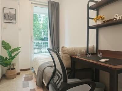 For Rent - The Floravale