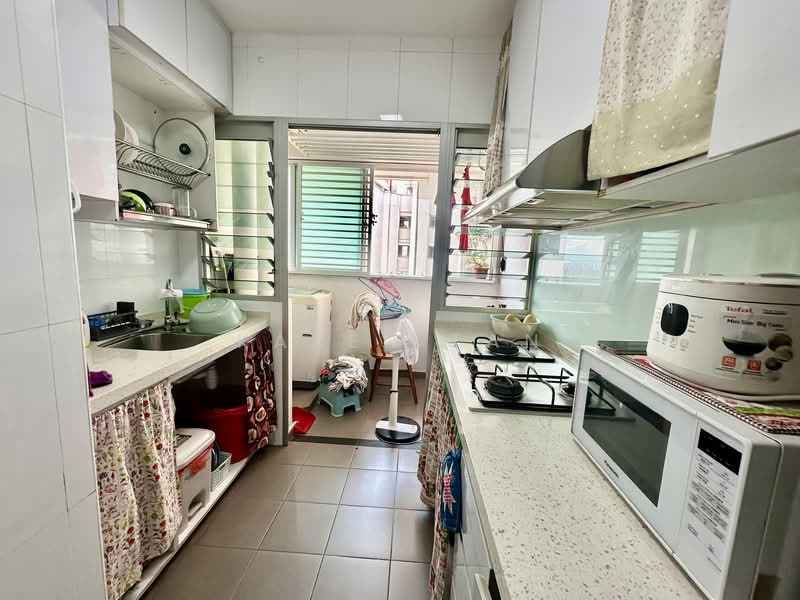 467B Fernvale Link, 467B Fernvale Link, 2 Bedrooms, 732 sqft, HDB Flat For Sale, by Karen Tan, 500114116 - Kitchen - PropertyGuru.com.sg