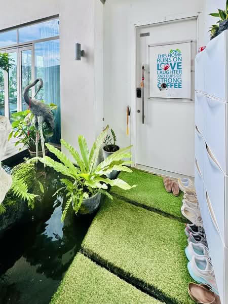 Venezio, 488 Upper East Coast Road, 2 Bedrooms, 1,227 sqft, Apartment For Sale, by Gina Lim, 500114120 - Entrance - PropertyGuru.com.sg