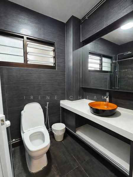 708 Tampines Street 71, 708 Tampines Street 71, 3 Bedrooms, 1,076 sqft, HDB Flat For Sale, by Irene Chiam, 500114122 - Bathroom - PropertyGuru.com.sg