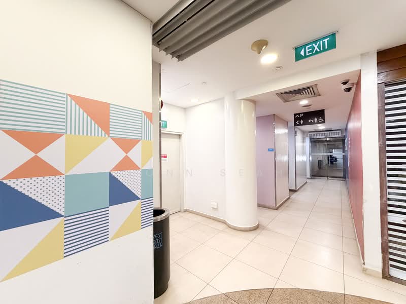 West Coast Plaza (former Ginza Plaza), 154 West Coast Road, 398 sqft, Other Retail For Rent, by Elonn Seah, 500114127 - Corridor - CommercialGuru.com.sg
