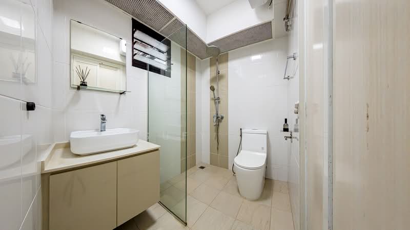 418B Fernvale Link, 418B Fernvale Link, 3 Bedrooms, 1,012 sqft, HDB Flat For Sale, by Sufy B., 500114150 - Common Bathroom - PropertyGuru.com.sg