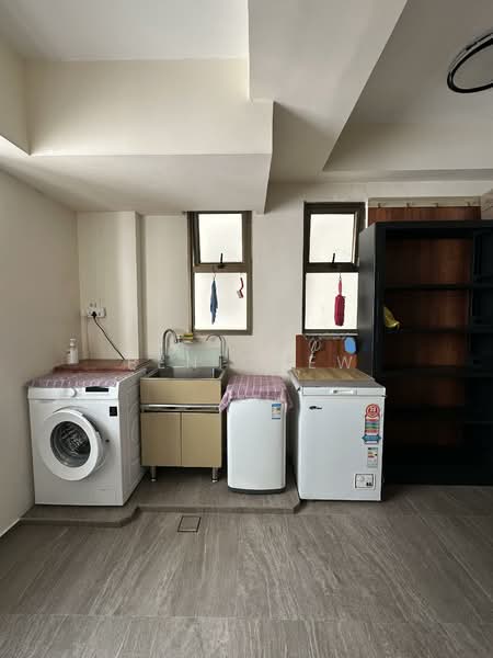 Parkview Apartments, 1 Bukit Batok Street 25, 3 Bedrooms, 1,076 sqft, Apartment For Rent, by Ben Chew, 500114155 - Interior - PropertyGuru.com.sg