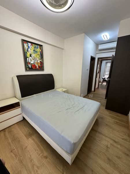 Parkview Apartments, 1 Bukit Batok Street 25, 3 Bedrooms, 1,076 sqft, Apartment For Rent, by Ben Chew, 500114155 - Bedroom - PropertyGuru.com.sg