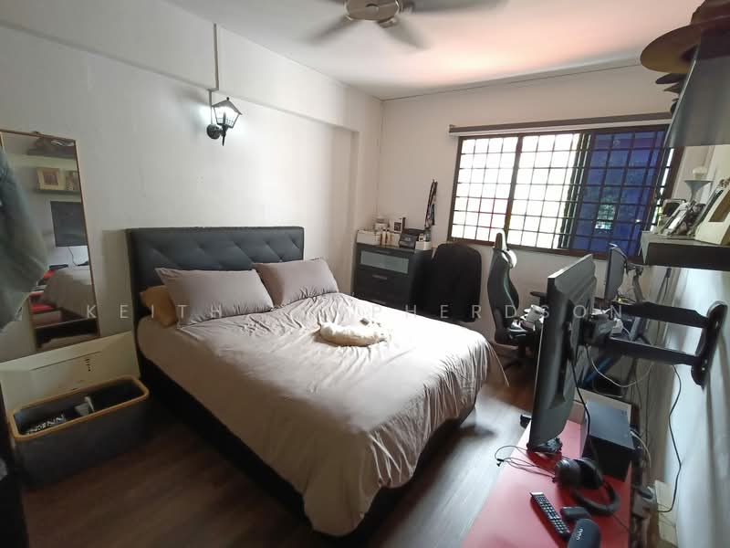 508 Bedok North Avenue 3, 508 Bedok North Avenue 3, 3 Bedrooms, 990 sqft, HDB Flat For Sale, by Keith Shepherdson, 500114160 - Bedroom - PropertyGuru.com.sg