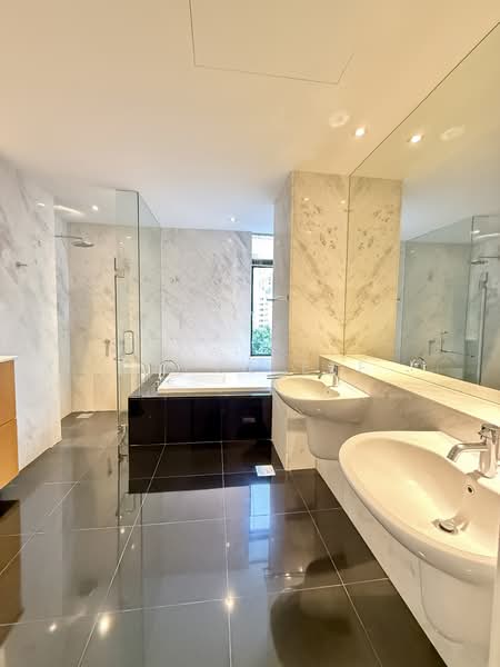 The Colonnade, 82 Grange Road, 2 Bedrooms, 2,883 sqft, Condominium For Rent, by Carol Lee, 500114163 - Bathroom - PropertyGuru.com.sg