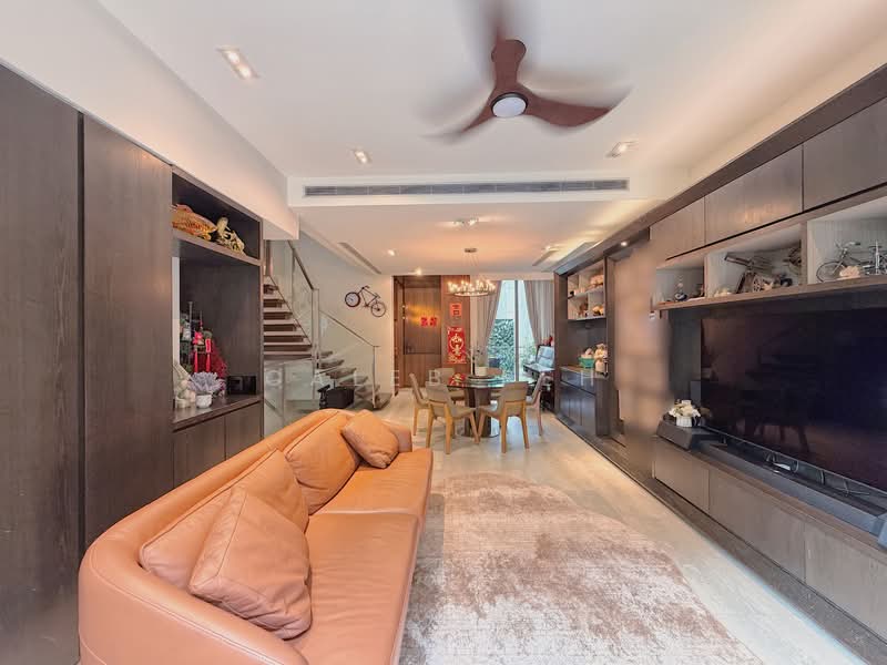 Living & Dining Area