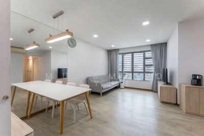 For Sale - 10C Bendemeer Light