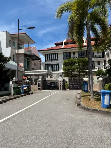 Richmond ville, , 5 Bedrooms, 3,400 sqft, Semi-Detached House For Rent, by Mandy Ei ( 梁文欣 ), 500114177 - Exterior - PropertyGuru.com.sg