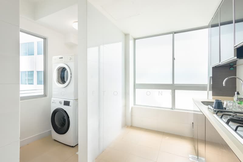 Mackenzie 88, 88 Mackenzie Road, 2 Bedrooms, 840 sqft, Apartment For Sale, by Clifton Ong, 500114185 - Kitchen - PropertyGuru.com.sg