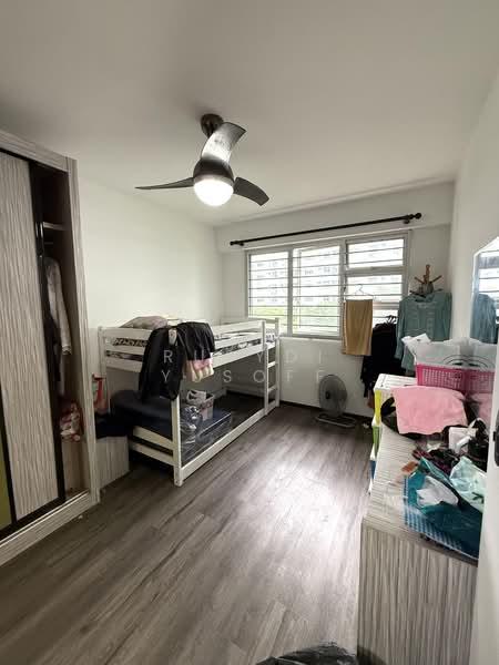 784B Woodlands Rise, 784B Woodlands Rise, 2 Bedrooms, 732 sqft, HDB Flat For Sale, by Rusydi Yusoff, 500114186 - Bedroom - PropertyGuru.com.sg
