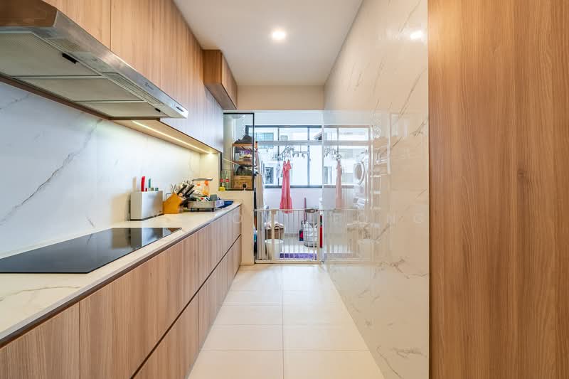 415C Northshore Drive, 415C Northshore Drive, 3 Bedrooms, 1,012 sqft, HDB Flat For Sale, by Lyndon Leong, 500114198 - Kitchen - PropertyGuru.com.sg