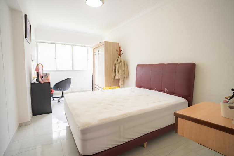 223 Simei Street 4, 223 Simei Street 4, 3 Bedrooms, 1,313 sqft, HDB Flat For Sale, by Wesley Chan, 500114199 - Bedroom - PropertyGuru.com.sg