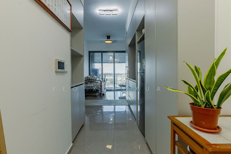 Parc Clematis, 8E Jalan Lempeng, 1 Bedroom, 452 sqft, Condominium For Rent, by Yeo XiaoXuan, 500114202 - Corridor - PropertyGuru.com.sg