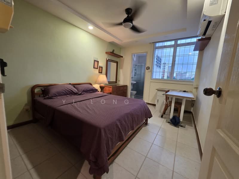 236 Serangoon Avenue 3, 236 Serangoon Avenue 3, 3 Bedrooms, 1,119 sqft, HDB Flat For Sale, by Yi Long Lim, 500114204 - Bedroom - PropertyGuru.com.sg