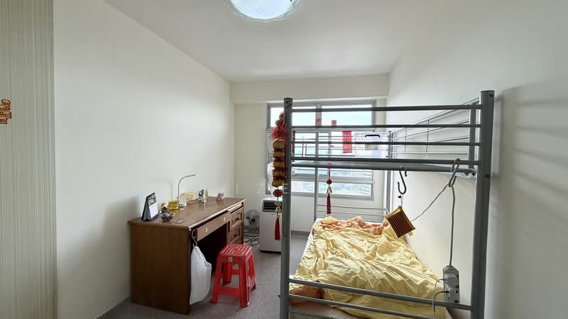 18D Holland Drive, 18D Holland Drive, 3 Bedrooms, 990 sqft, HDB Flat For Sale, by Alize Ng, 500114209 - Bedroom - PropertyGuru.com.sg