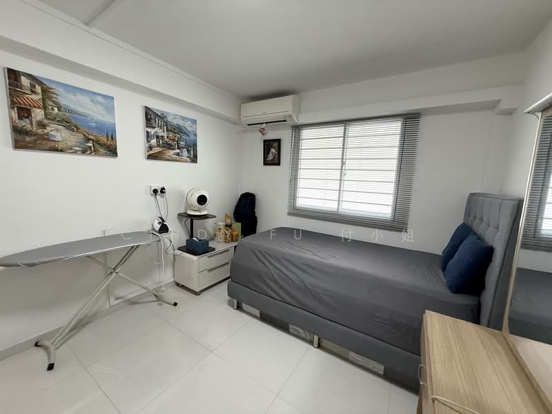 73 Geylang Bahru, 73 Geylang Bahru, 2 Bedrooms, 635 sqft, HDB Flat For Sale, by Cindy Fu 付小姐, 500114213 - Bedroom - PropertyGuru.com.sg