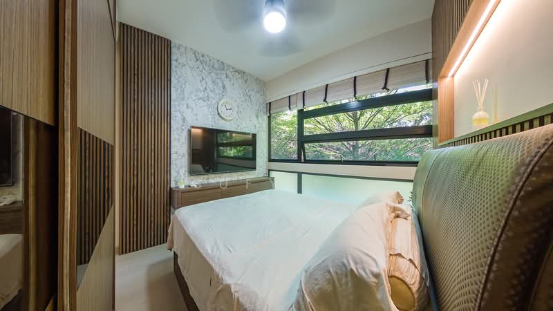 Hedges Park Condominium, 89 Flora Drive, 3 Bedrooms, 1,001 sqft, Condominium For Sale, by Sufy B., 500114218 - Master Bedroom - PropertyGuru.com.sg