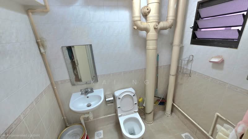 980C Buangkok Crescent, 980C Buangkok Crescent, 3 Bedrooms, 915 sqft, HDB Flat For Sale, by Kai Ng, 500114222 - Bathroom - PropertyGuru.com.sg
