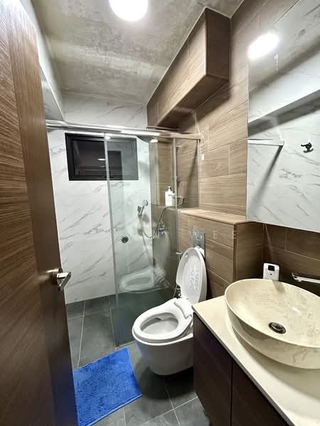 7 Commonwealth Avenue, 7 Commonwealth Avenue, 3 Bedrooms, 1,140 sqft, HDB Flat For Rent, by Bryan Wee, 500114225 - Bathroom - PropertyGuru.com.sg