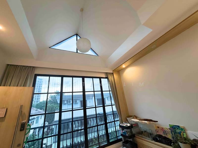 Pin Mansions, 18 Lim Ah Pin Road, 3 Bedrooms, 1,249 sqft, Apartment For Sale, by Pristine Lim, 500114232 - View - PropertyGuru.com.sg