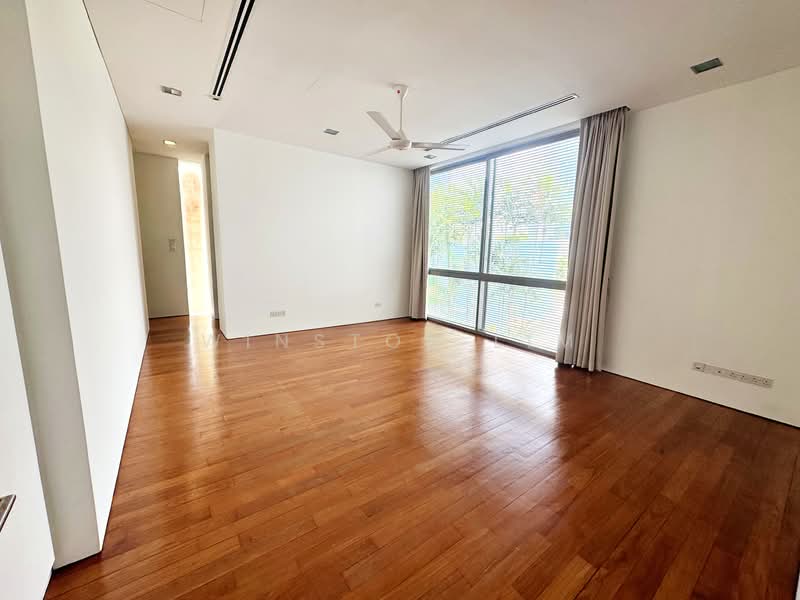 Dunearn Estate, Dunearn Road, 5 Bedrooms, 5,792 sqft, Detached House For Rent, by Winston Lim, 500114235 - Living Room - PropertyGuru.com.sg