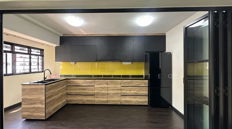 112 Bedok North Road, 112 Bedok North Road, 3 Bedrooms, 1,259 sqft, HDB Flat For Sale, by Ian Yijie Teo, 500114241 - Kitchen - PropertyGuru.com.sg