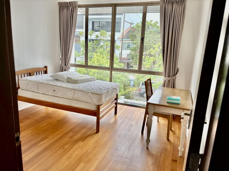 East Coast, 72 Woo Mon Chew Road, 3 Bedrooms, 2,350 sqft, Terraced House For Rent, by Tricia Teo Geok Teng, 500114243 - Bedroom - PropertyGuru.com.sg