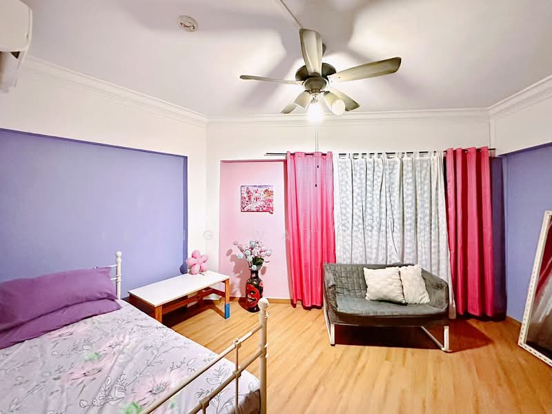 309 Jurong East Street 32, 309 Jurong East Street 32, 3 Bedrooms, 1,463 sqft, HDB Flat For Sale, by Leong Wai Chee, 500114254 - Bedroom - PropertyGuru.com.sg