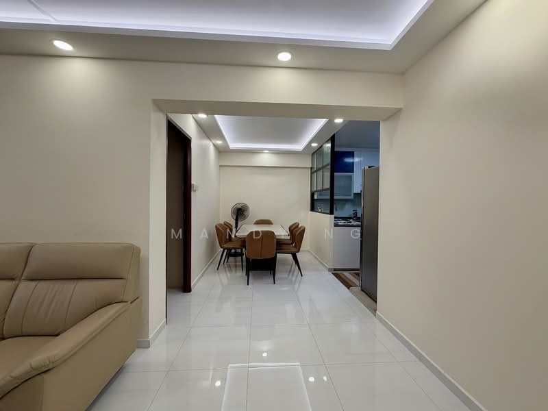 451 Hougang Avenue 10, 451 Hougang Avenue 10, 3 Bedrooms, 1,130 sqft, HDB Flat For Sale, by Mandy Ng, 500114256 - Living Room - PropertyGuru.com.sg