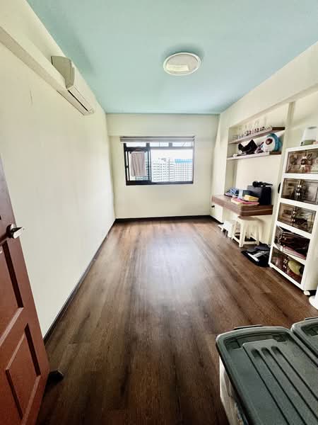 984D Buangkok Link, 984D Buangkok Link, 3 Bedrooms, 1,184 sqft, HDB Flat For Sale, by Andy Low, 500114259 - Interior - PropertyGuru.com.sg