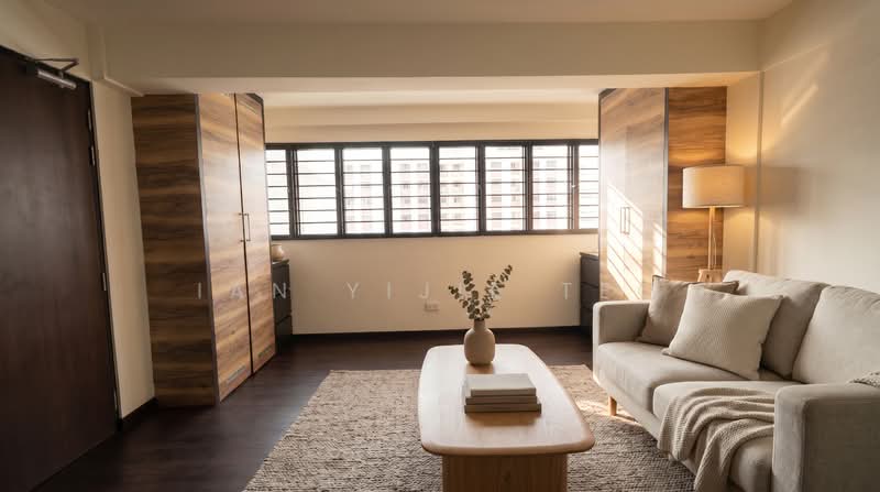 S.U.P.E.R C.H.E.A.P! 1km to Red Swastika, Spacious, Bedok 85!, Bedok North Rd, 3 Bedrooms, 1,259 sqft, HDB Flat For Sale, by Ian Yijie Teo, 500114269 - Living Room - PropertyGuru.com.sg