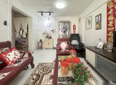 For Sale - 110 Yishun Ring Road