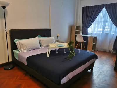 For Rent - Cavenagh Gardens