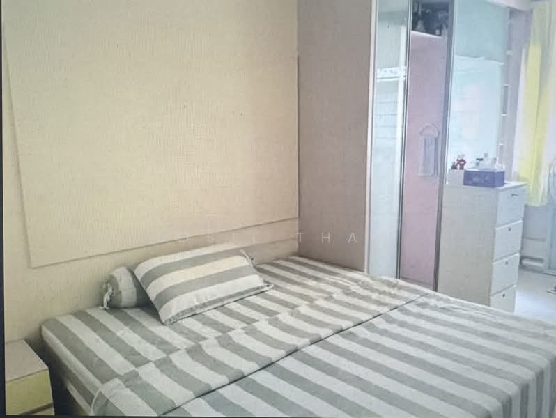 226 Pasir Ris Street 21, 226 Pasir Ris Street 21, 3 Bedrooms, 1,151 sqft, HDB Flat For Sale, by Rosie Tham, 500114283 - Bedroom - PropertyGuru.com.sg