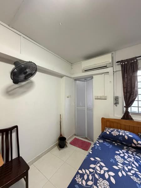 263 Serangoon Central Drive, 263 Serangoon Central Drive, Room Rental, 250 sqft, HDB Flat For Rent, by Annamalai ., 500114289 - Bedroom - PropertyGuru.com.sg