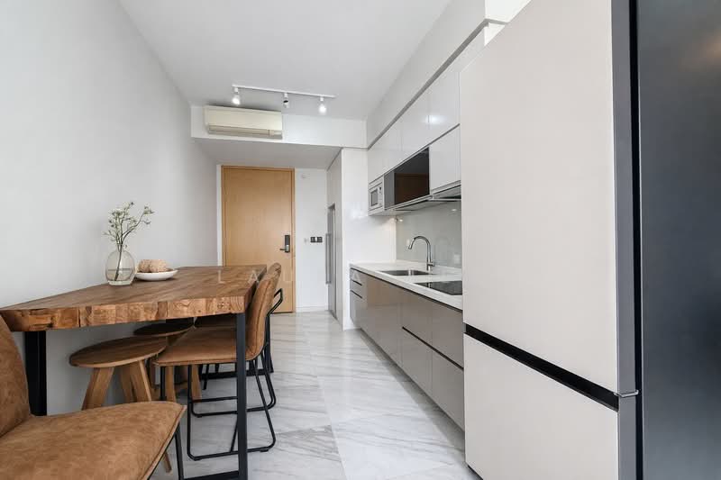 The Viridian, 6 Jalan Ampas, 1 Bedroom, 883 sqft, Condominium For Sale, by Laura Lee, 500114303 - Kitchen - PropertyGuru.com.sg